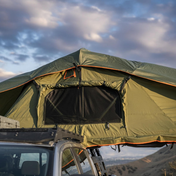 V1 - the Vagabond Rooftop Tent