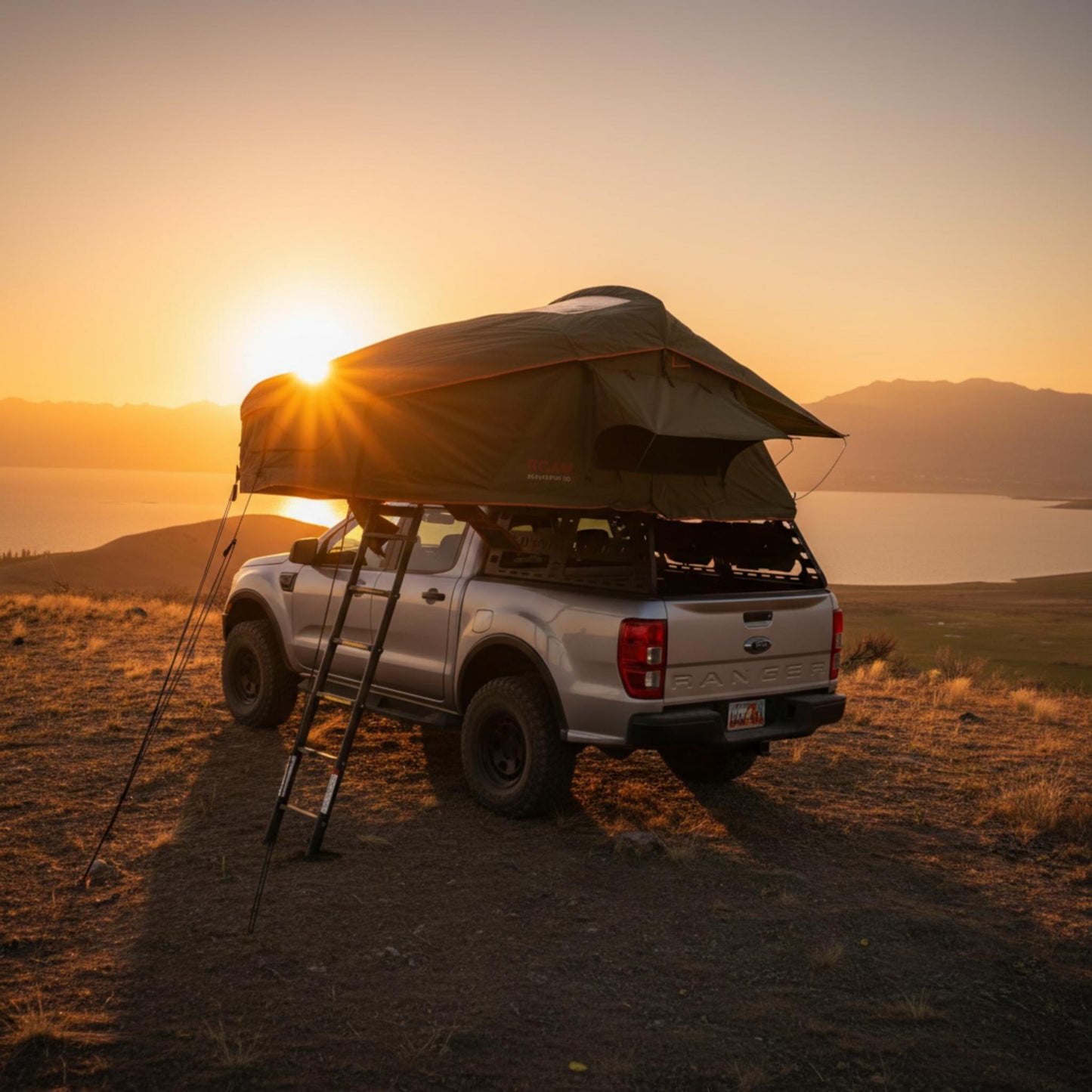 V1 - the Vagabond Rooftop Tent
